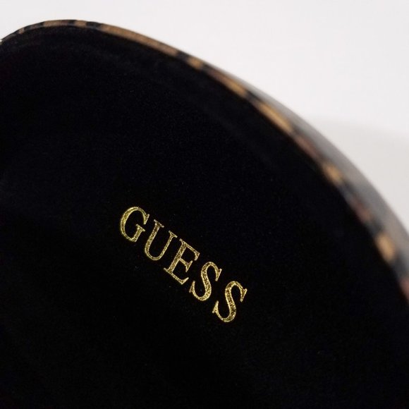 Guess Beautiful Leopard Print Hard Sunglasses Case - Picture 10 of 11